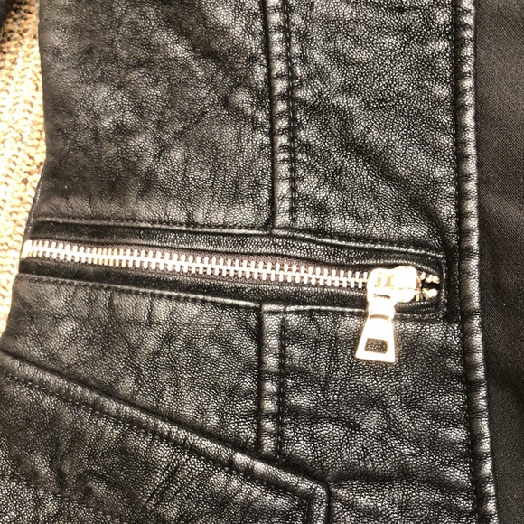 Ladies Guess jacket - Picture 4 of 5